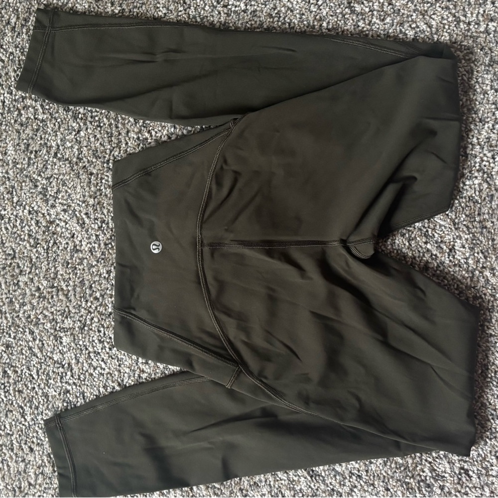 Lululemon Wunder Under 25 inch with mesh detail